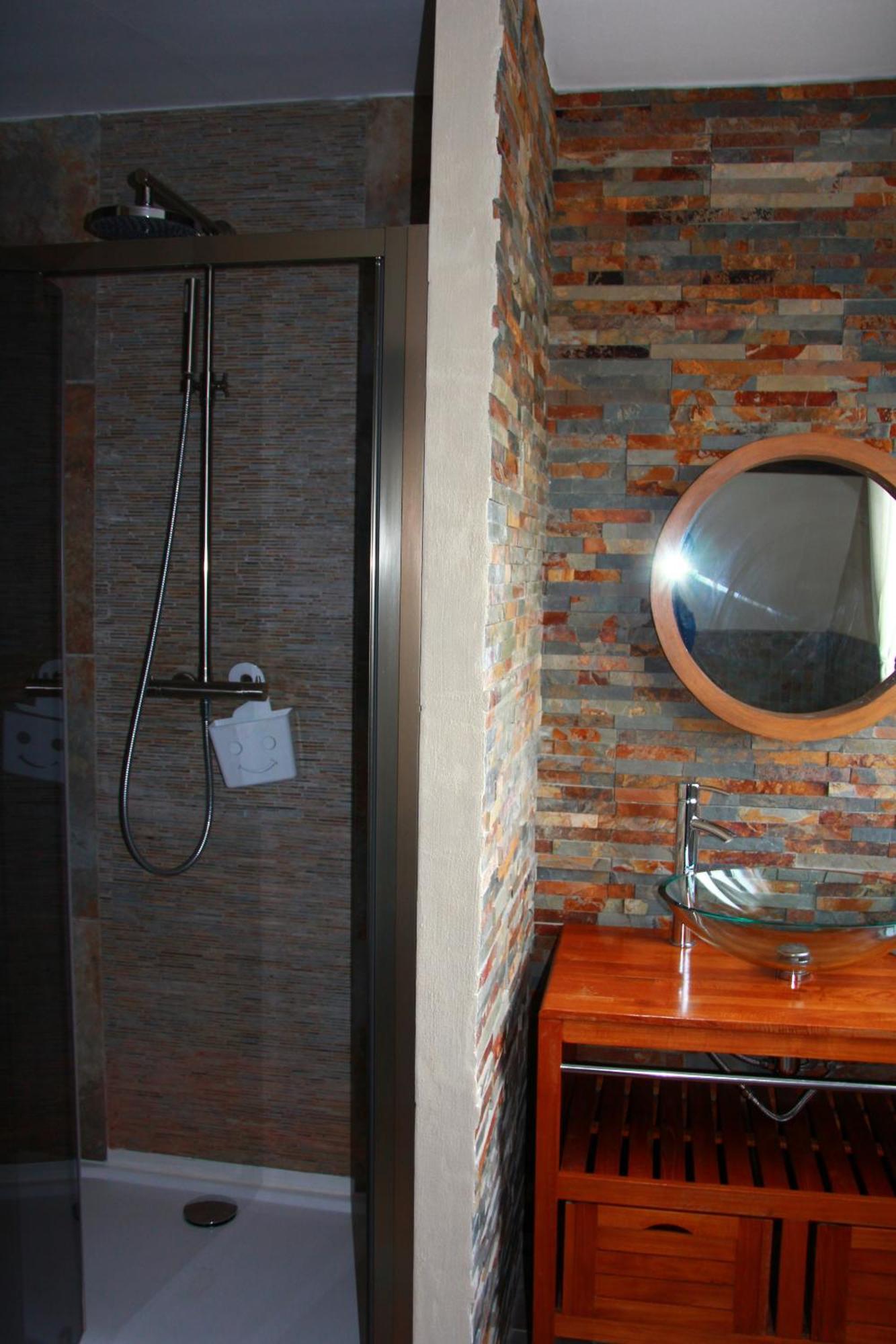 Roissy Chambres Bilik gambar